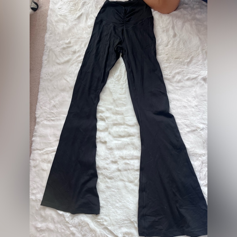 SOLD ❌❌❌Aerie Cinched Flare Leggings